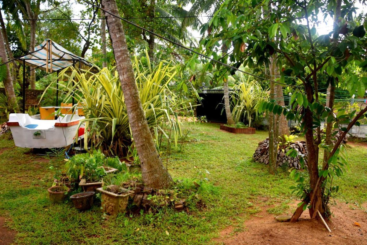 S P City Resort Anuradhapura Eksteriør billede